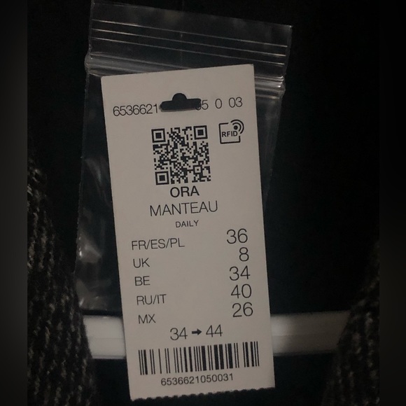 Coat - Picture 4 of 7